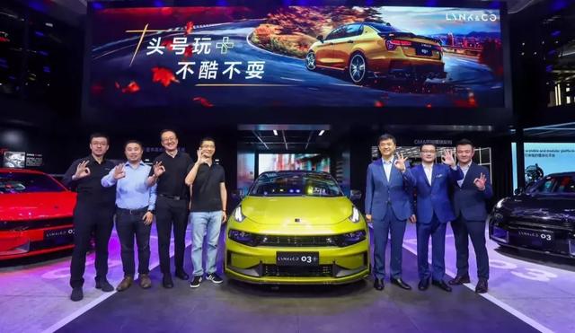 探索新澳门正版免费资本车，未来的机遇与挑战，澳门资本车未来探索，机遇与挑战并存
