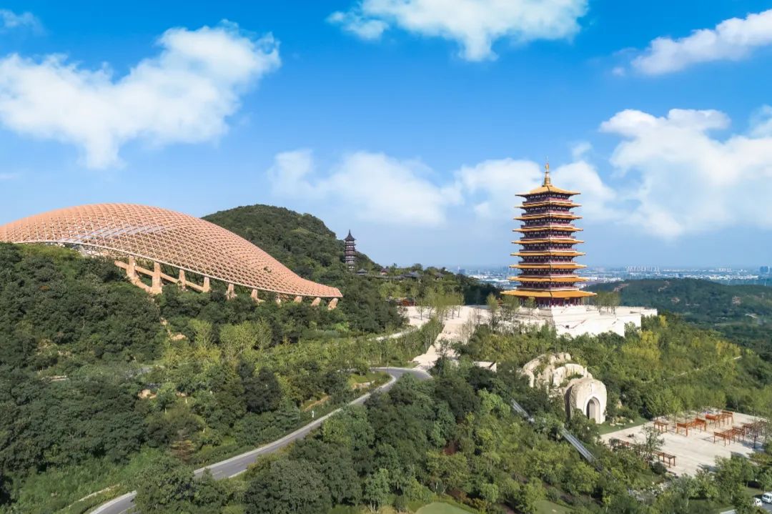 南京牛首山风景区，历史与自然之美的交融，南京牛首山风景区，历史与自然之美的完美交融