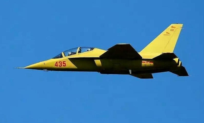 中国空军航空，翱翔新时代的蓝天，中国空军翱翔新时代的蓝天