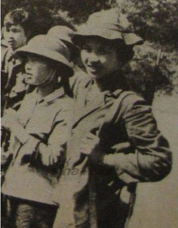 越南女兵与中国男兵的联姻，跨越国界的情感交流，越南女兵与中国男兵的跨国联姻，跨越国界的情感交流