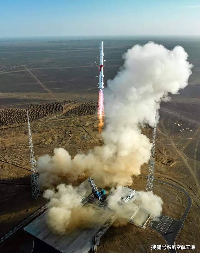 火箭发射，闪耀星空的壮丽瞬间——记中国XXXX年火箭发射盛事，中国XXXX年火箭发射盛事，星空壮丽瞬间的闪耀之旅