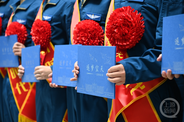 空军航空大学校长现任领导——领导力与航空事业的蓬勃发展，空军航空大学校长领导力与航空事业蓬勃发展之路