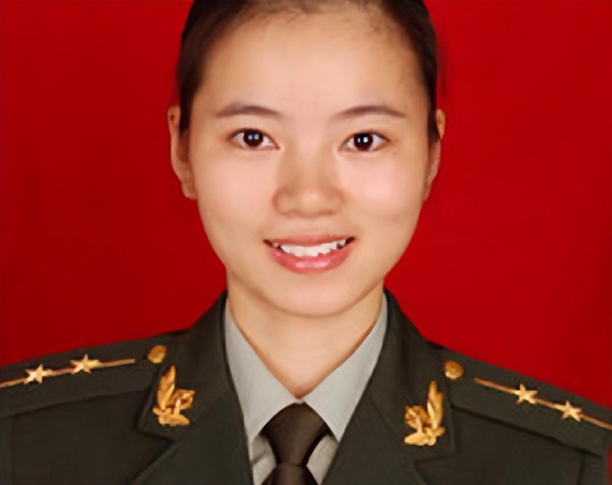 中国武警军装图片大全，历史、种类与意义，中国武警军装图片集锦，历史、种类与深层意义