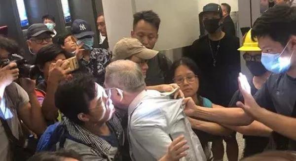 今晚香港9点35分的特殊意义，一场跨越时空的纪念与启示，香港今晚9点35分的特殊时刻，跨越时空的纪念与启示