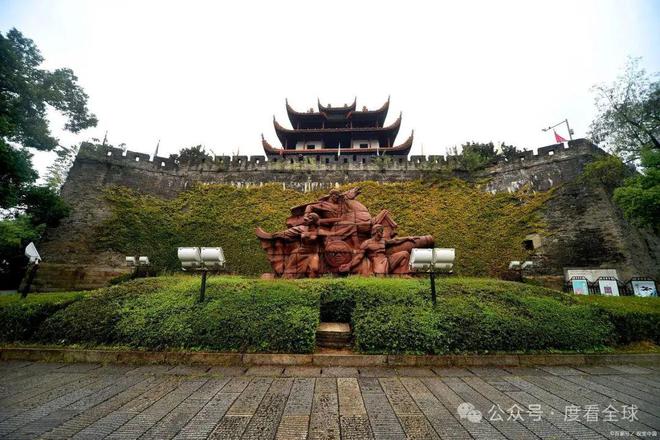 长沙市有什么好玩的旅游景点，长沙市必游旅游景点攻略