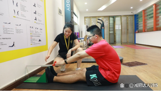 封闭式减肥中心的可信度分析，封闭式减肥中心的可信性分析，探究真相与风险