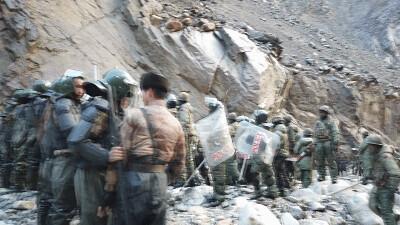 关于戍边卫国祁发宝的视频，英雄之魂，民族之光，祁发宝戍边卫国英勇事迹，英雄之魂，民族之光